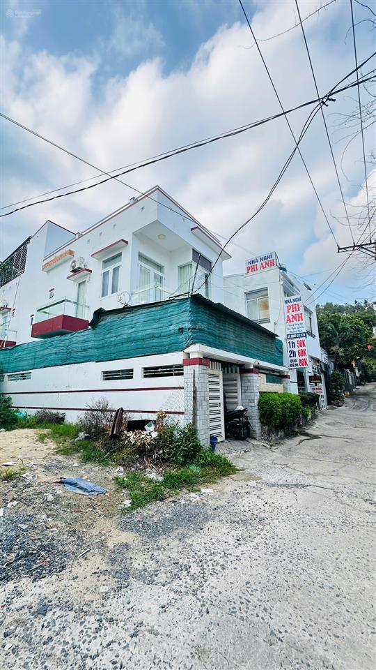 Cần tiền dưỡng già bán căn nhà 3 tầng đường hẻm nguyễn xiển đối diện trường sư phạm, đất ngang 7m.