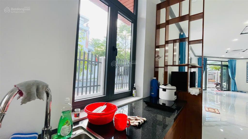 Hạ 2 tỷ, cần bán nhanh căn góc hai mt an bình tân có thang máy