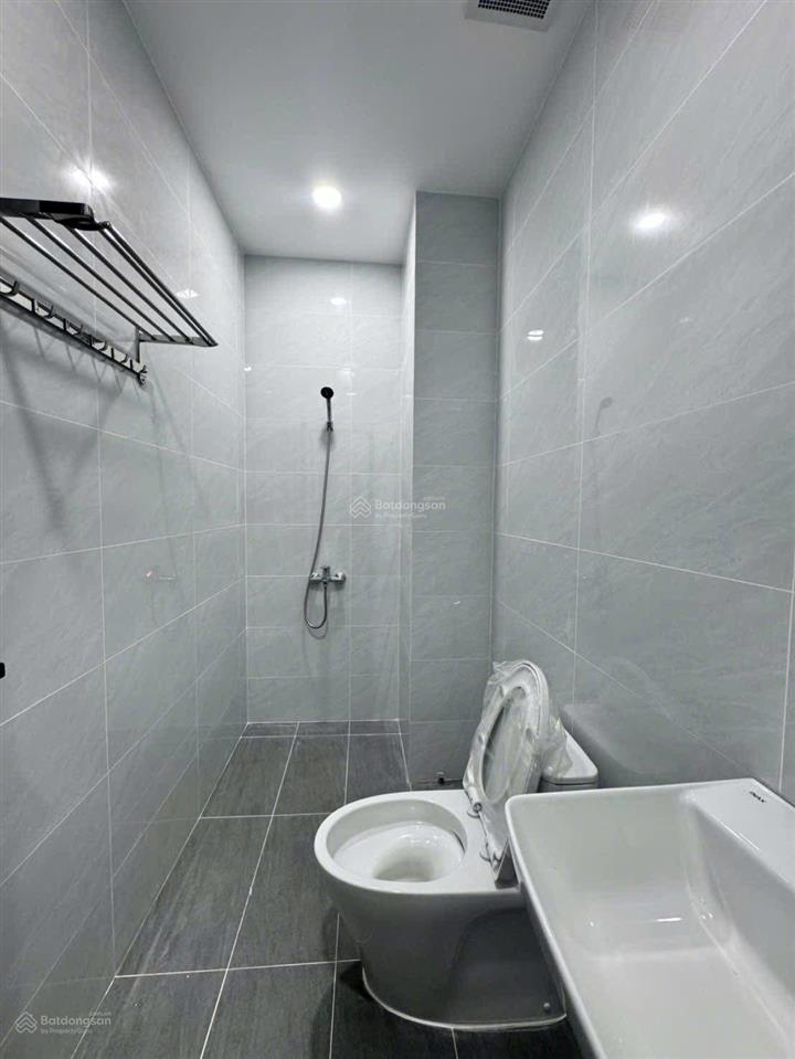 Chính chủ bán nhà 4 tầng mới xây đường trường lưu  5,95 tỷ