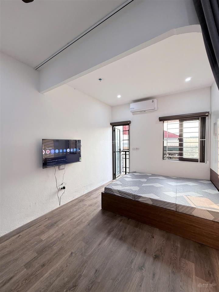 Căn hộ 1 ngủ 1 khách | ngay cv thống nhất | full nội thất cao cấp | miễn phí môi giới 100%