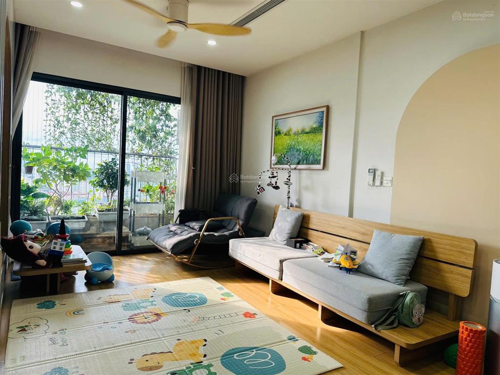 Chính chủ cần bán gấp 3 ngủ felizhomes . giá 10 tỷ thương lượng sâu  0868 657 ***