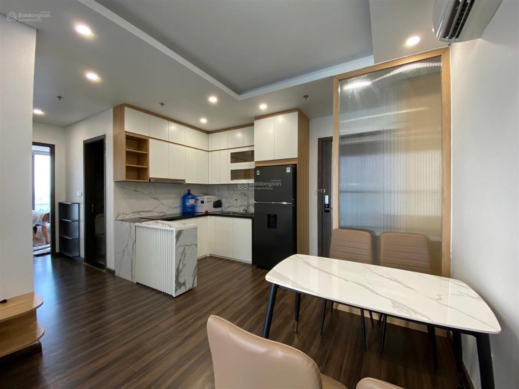 Bán gấp căn hộ 2 ngủ 2 vệ sinh rộng 61 m2 chung cư hoàng huy grand  sở dầu giá 2.250 tỷ