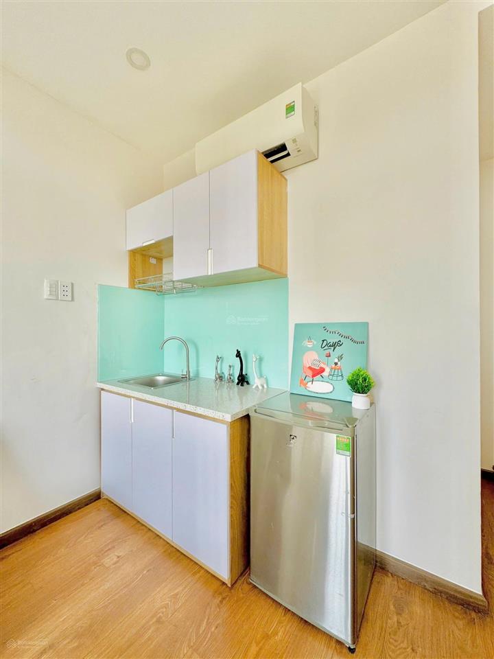 Căn hộ studio full nội thất, cửa sổ trời gần đảo kim cương quận 2