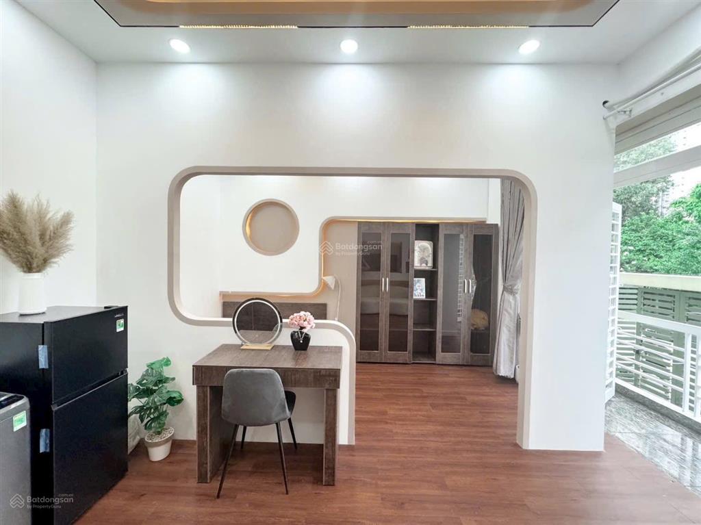 Cho thuê căn hộ studio full nội thất ban công cực kì thoáng ngay nguyễn duy trinh