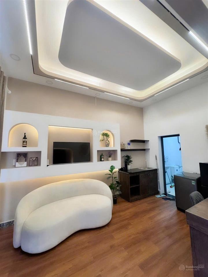 Cho thuê căn hộ studio full nội thất ban công cực kì thoáng ngay nguyễn duy trinh