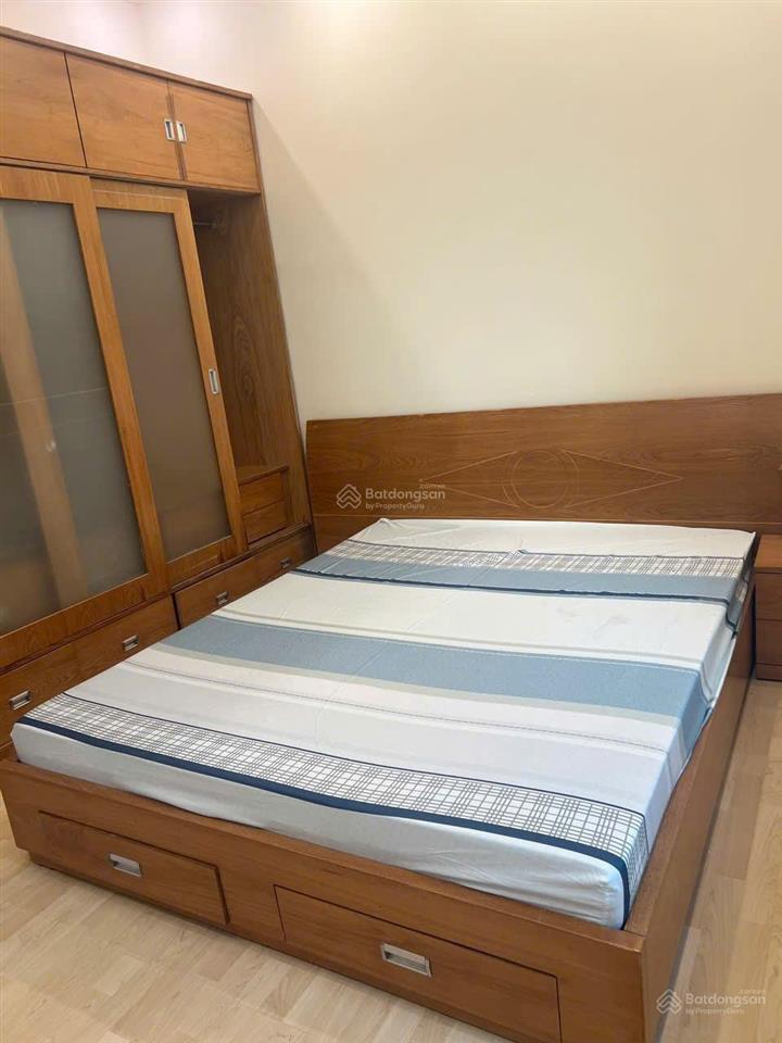 Bán chung cư phú mỹ, hoàng quốc việt  có sổ hồng