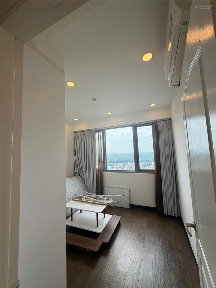 Bán chung cư cao cấp phú mỹ hưng  hưng phúc lầu cao view công viên thoáng mát có sông phía xa xa