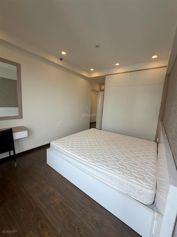 Bán chung cư cao cấp phú mỹ hưng  hưng phúc lầu cao view công viên thoáng mát có sông phía xa xa