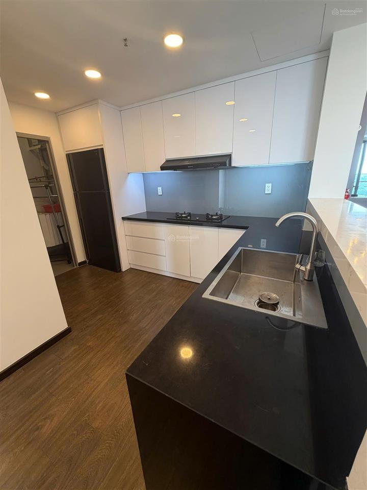 Bán chung cư cao cấp phú mỹ hưng  hưng phúc lầu cao view công viên thoáng mát có sông phía xa xa