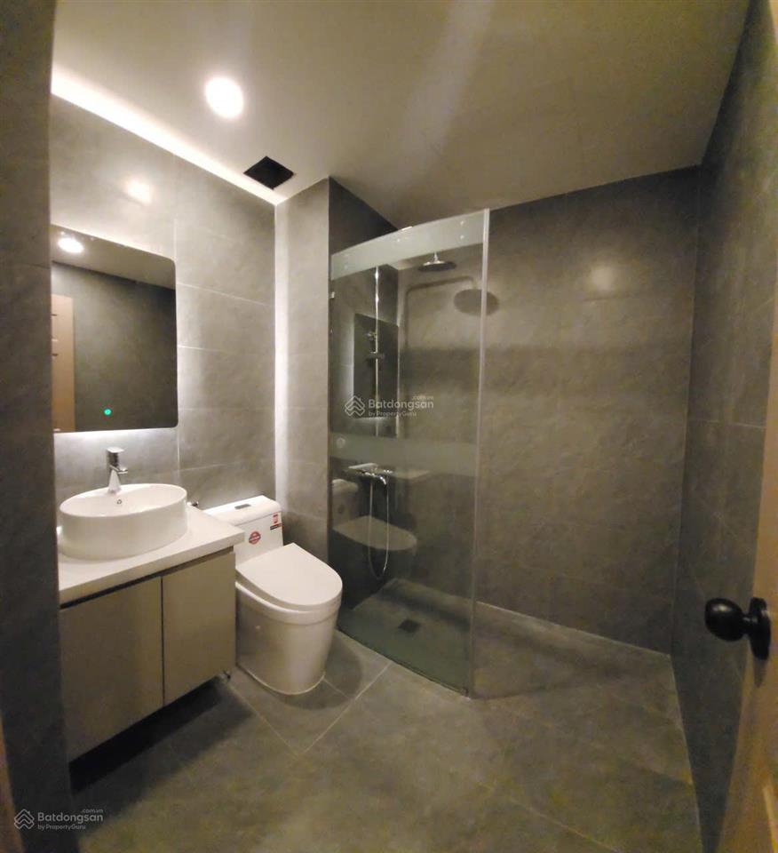 Bán gấp chung cư sky garden 3  phú mỹ hưng