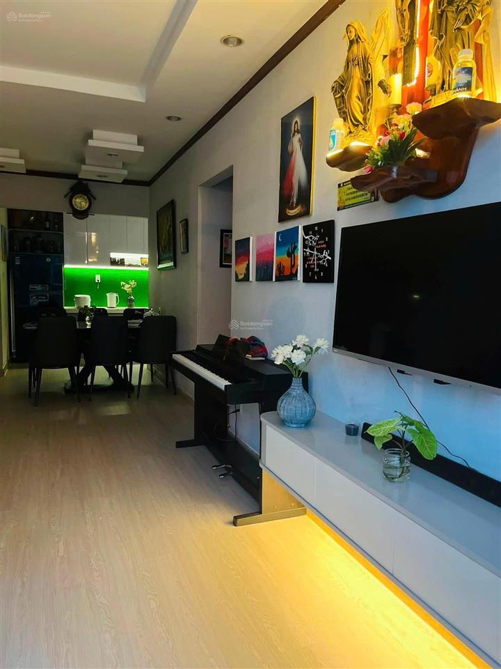 Bán căn hộ hoàng anh gold house  tầng 3