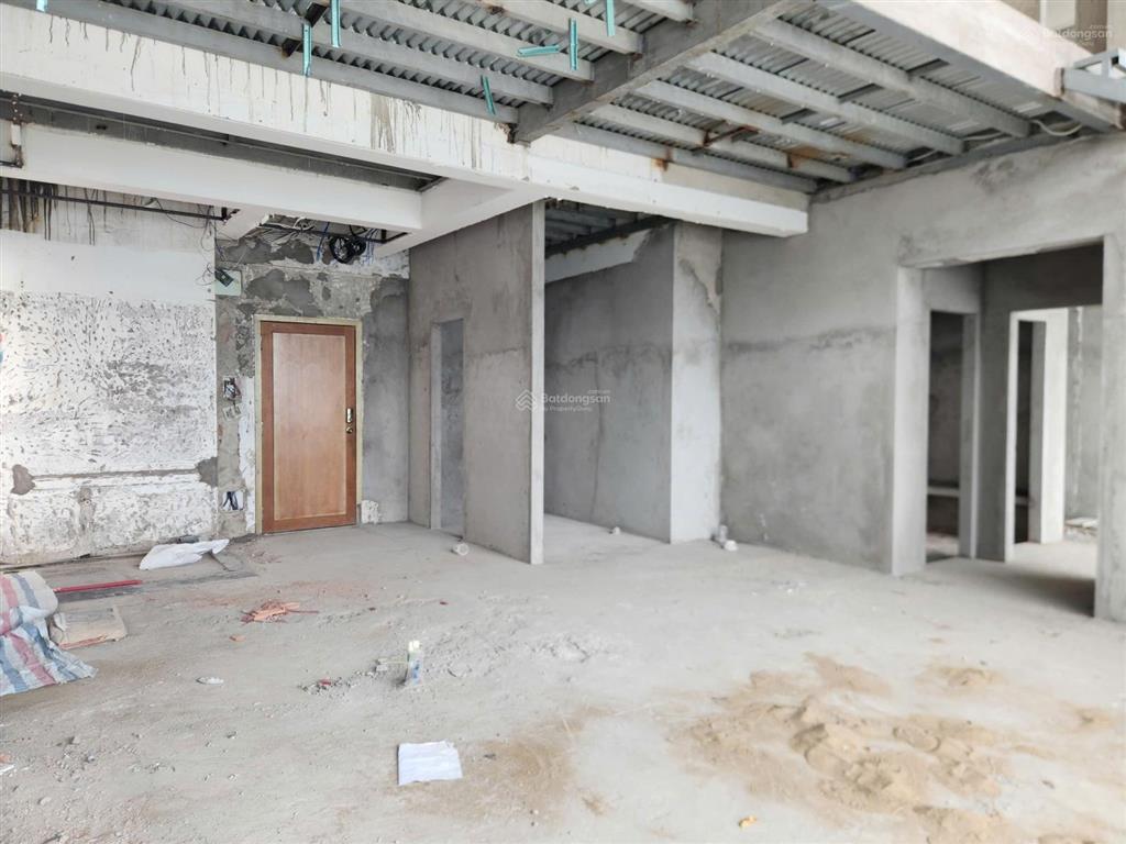 Bán penthouse thô chung cư phú hoàng anh