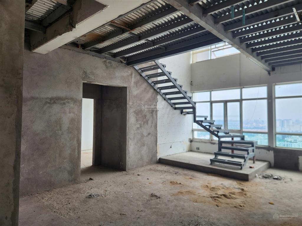 Bán penthouse thô chung cư phú hoàng anh