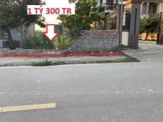 Cần Tiền Bán Gấp Lô Đất Gần Vsip 115  m2 Mặt Tiền 8M