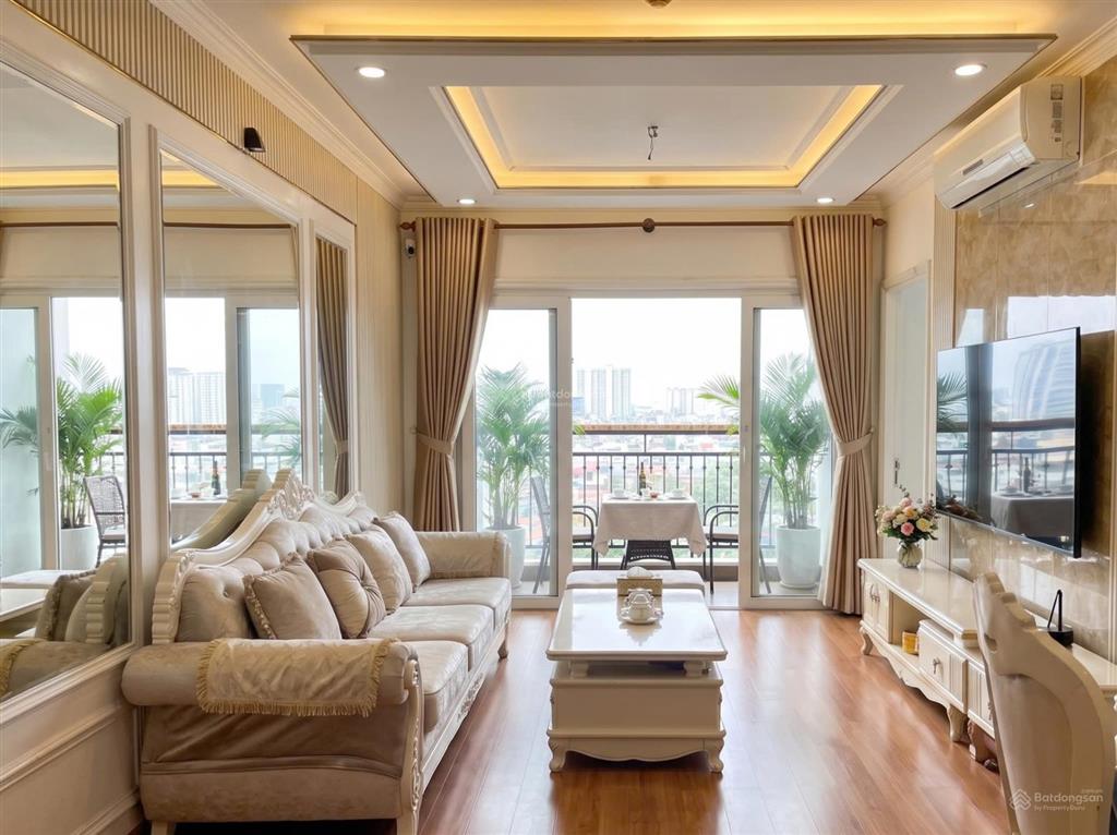 Bán căn hộ đẹp c/c phúc yên 100m² giá 4,7 tỷ.