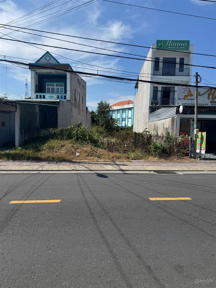 Vợ chồng li thân cần bán gấp 200m2 đất thị trấn củ chi , shr