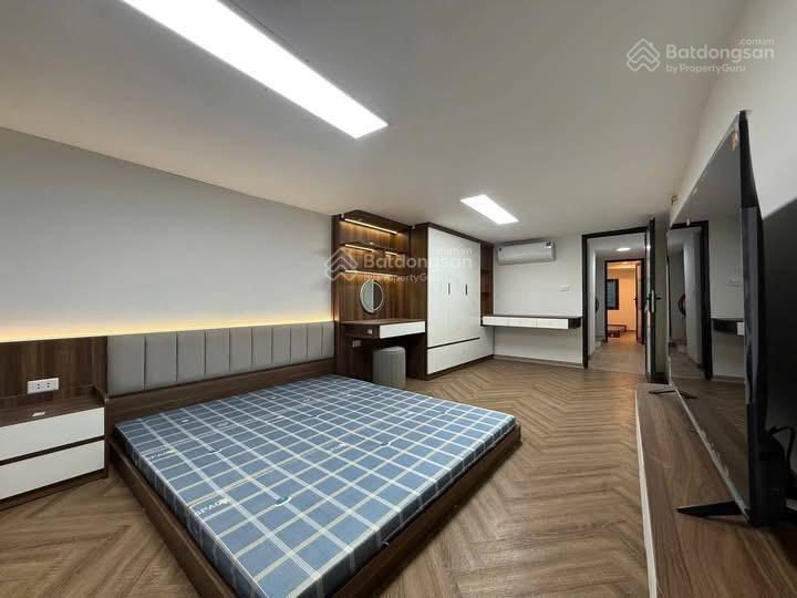 Siêu phẩm oto tránh trần đại nghĩa. 36 m2 x 5 tầng nhỉnh 8 tỷ có tl
