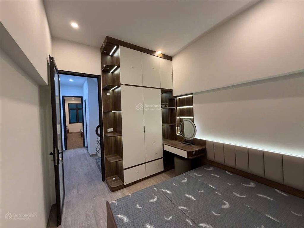Siêu phẩm oto tránh trần đại nghĩa. 36 m2 x 5 tầng nhỉnh 8 tỷ có tl