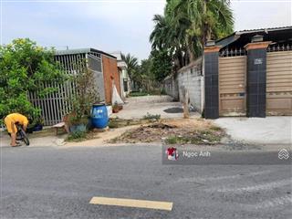 Chủ cần tiền gấp bán nhanh lô đất thổ 79m2, tân hiệp, hóc môn, sổ hồng riêng, giá 1,6 tỷ