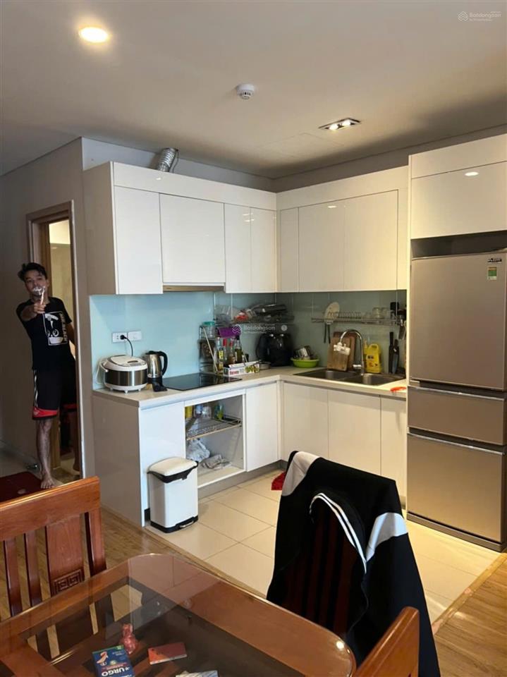 Chính chủ bán căn 2 ngủ 70m2 full đồ chung cư mipec riverside long biên giá 7 tỷ  0825 475 ***