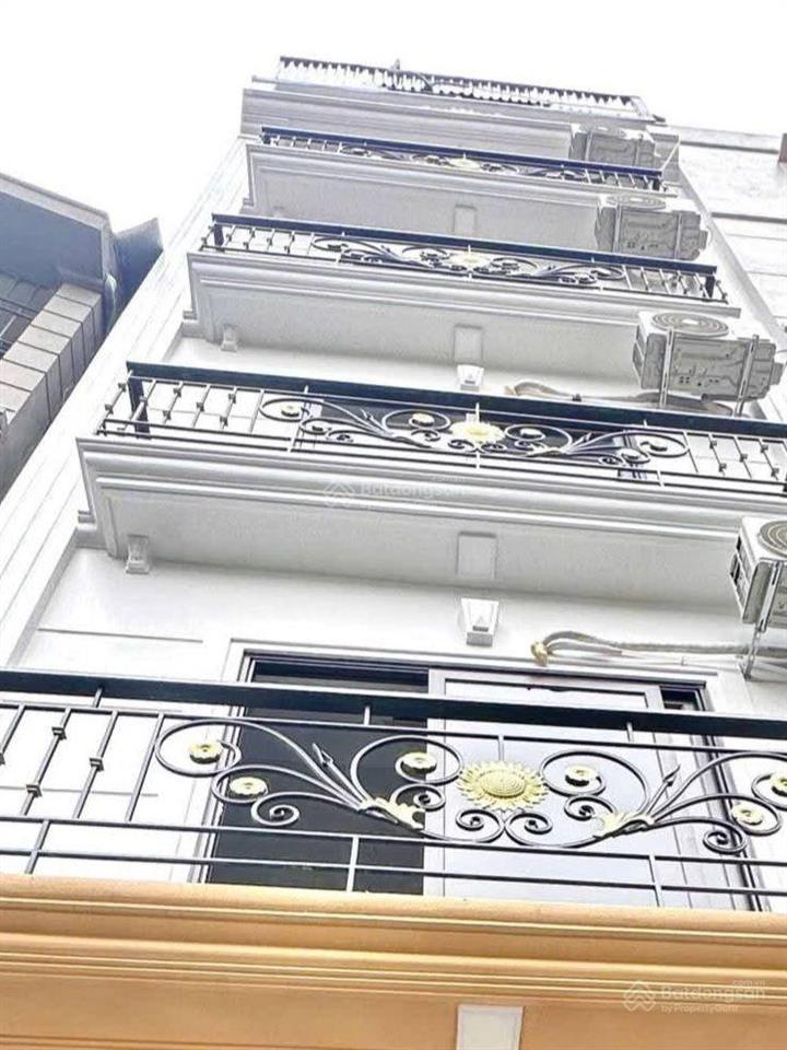 Bán nhà riêng đẹp xuất sắc kim ngưu hbt giá 9,5 tỷ, 32m, 3pn, 5 tầng t máy mt 4,3 m 20 m lên ô tô