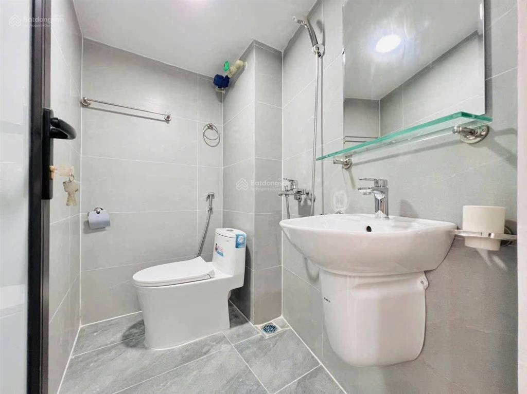 Bán tòa dòng tiền ccmn x mới 7 t t máy 82m mt 5m 24 tỷ, ngõ rộng cách m phố 15 m ng an ninh hbt hn