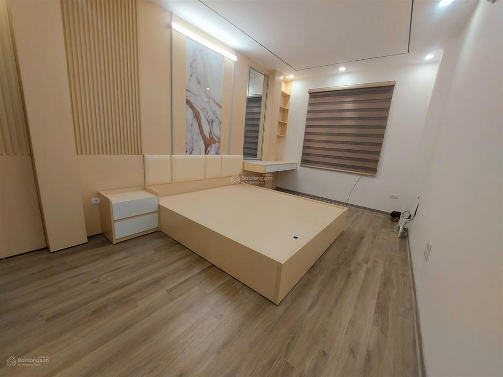 Bán nr 40m2, 3pn, 4wc tại phường giáp bát, quận hoàng mai, hà nội, giá cực chất 12,7 tỷ vnd