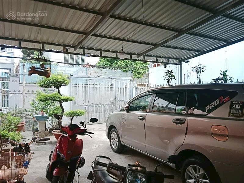 Hơn 40tr/m2  bán đất tặng dãy trọ 25tr/th  đông hưng thuận  q12  chỉ 14.2tỷ