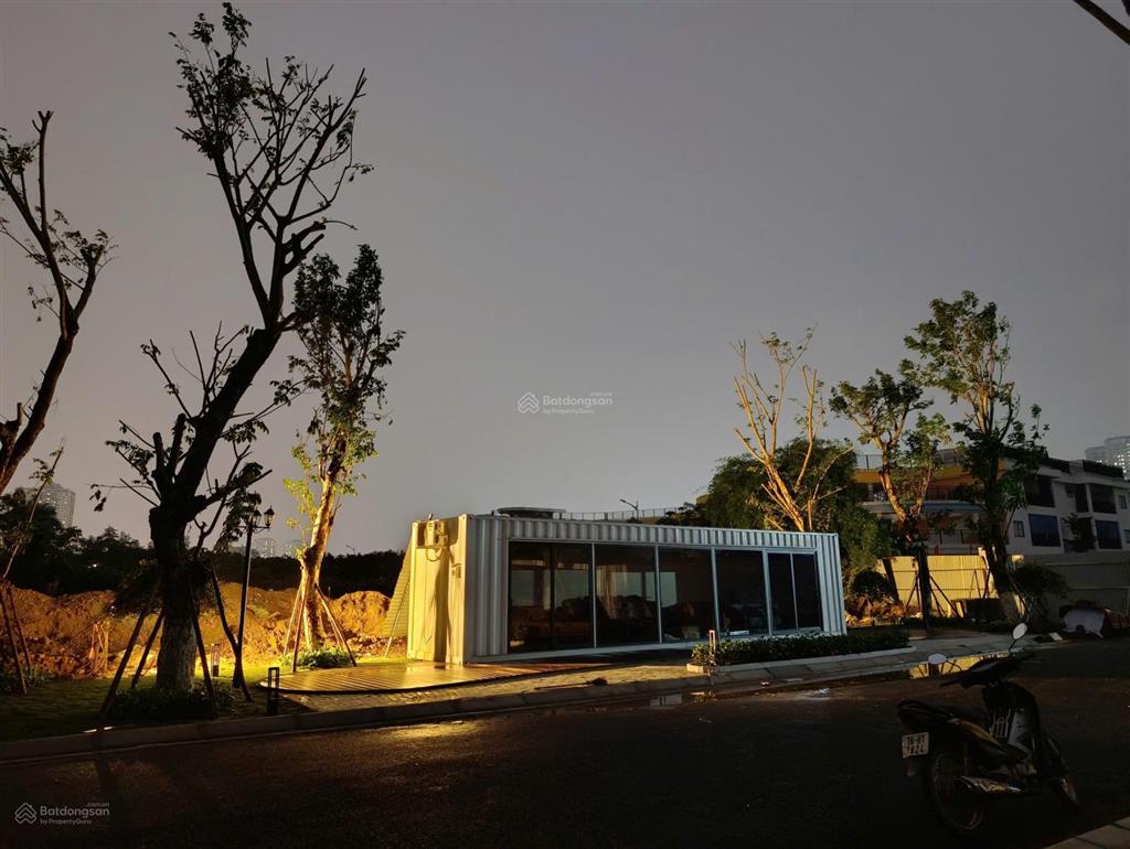 Cắt lỗ bán gấp căn liền kề mặt phố kinh doanh rất ok, bán đảo linh đàm 150m2 mặt tiền 6m