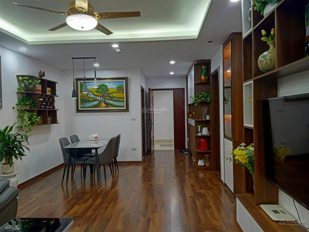 Em chính chủ ko phải sale, bán căn 2pn72mcăn góc 3 mặt thoánghướng đn, nội thất xịn đẹp 5,9 tỷ