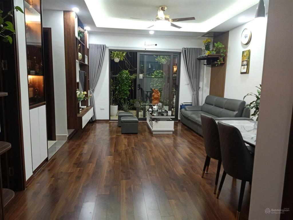 Em chính chủ ko phải sale, bán căn 2pn72mcăn góc 3 mặt thoánghướng đn, nội thất mới đẹp 5x tỷ