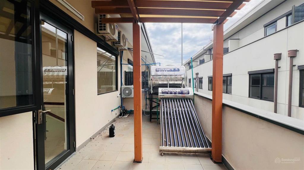 Waterpoint nam long. phố nhà mới, 3 tầng, btct, vuông vức ntcc. chỉ 5.3 tỷ