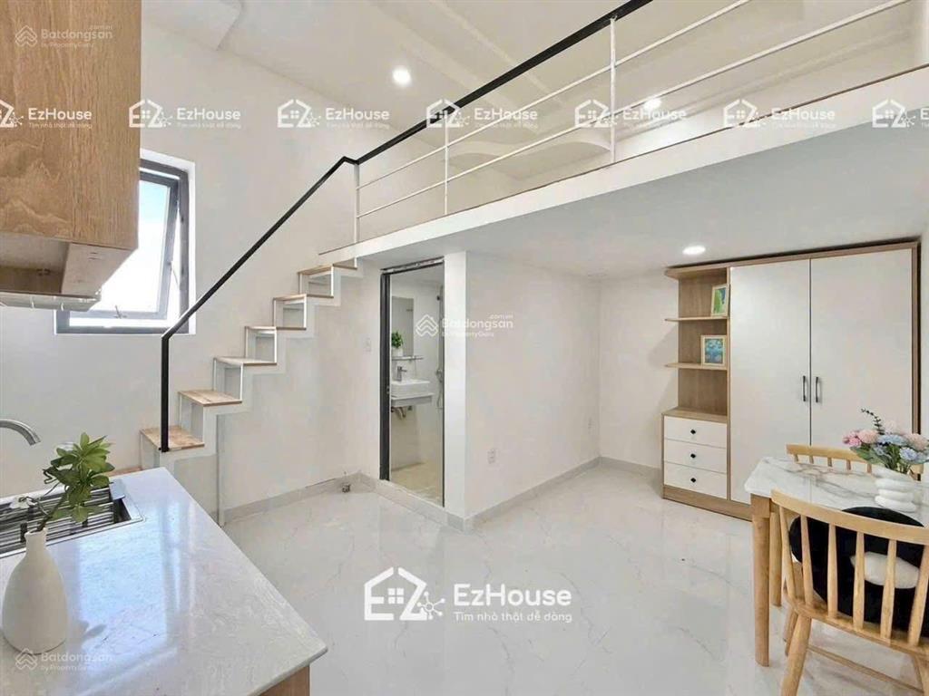 Phòng 35m² full nội thất khu chợ hoàng hoa thám. trống sẵn ở liền