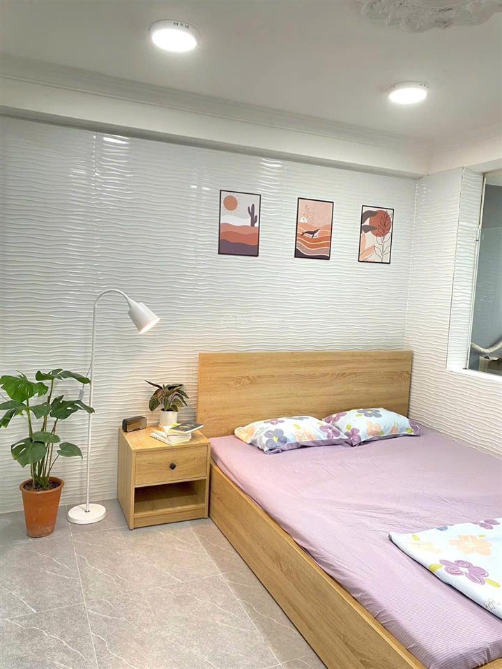 Phòng mới 40m², full nội thất, ngay etown cộng hòa. thang máy.