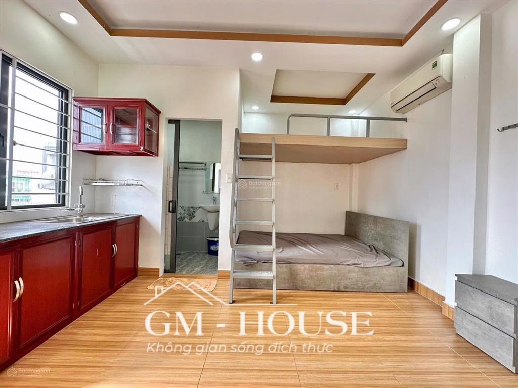 Cho thuê căn hộ duplex 2 không gian ngủ tại bạch đằng, 5,5 triệu, 35m2, view đẹp hot!
