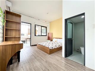 Cho thuê penthouse tách bếp rộng 40m2 giá 8,2 triệu tại nguyễn văn đậu, q.bình thạnh, hcm