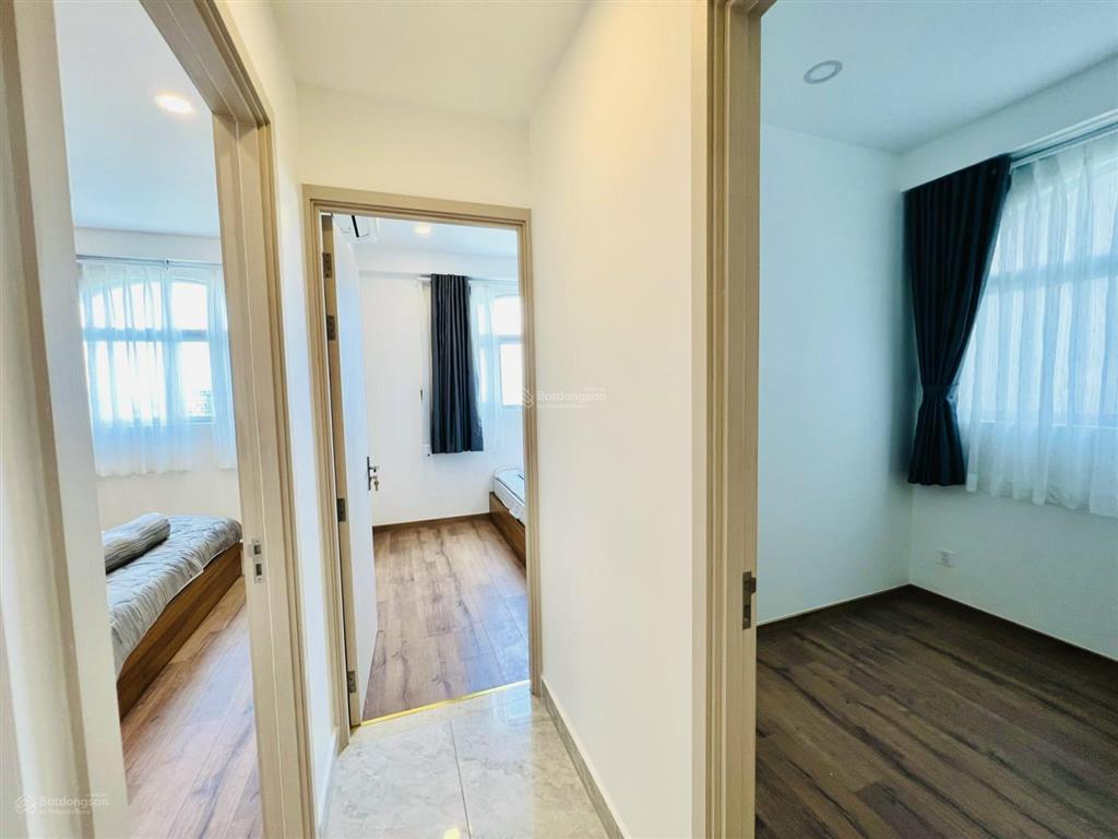 Chính chủ cần bán 3pn paris hoàng kim full nội thất giá tốt giảm ngay 250 triệu chỉ còn 7,850 tỷ.