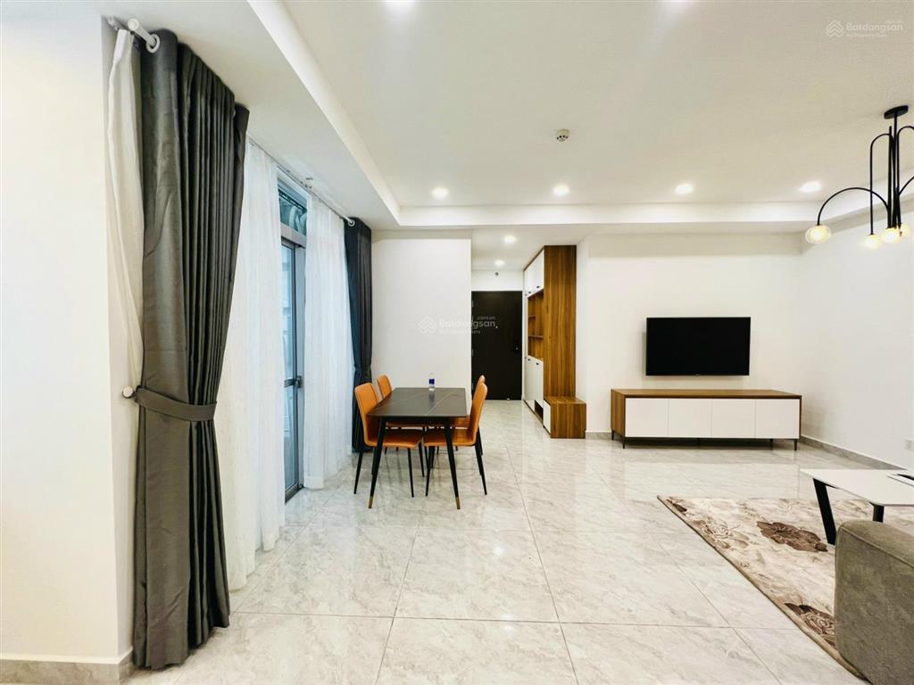 Chính chủ cần bán 3pn paris hoàng kim full nội thất giá tốt giảm ngay 250 triệu chỉ còn 7,850 tỷ.