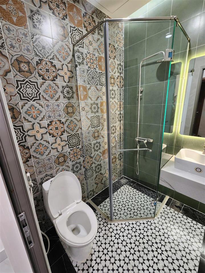 Cho thuê căn hộ vạn phúc city full nội thất, tách bếp có ban công lớn 40m2 giá 8 triệu/tháng