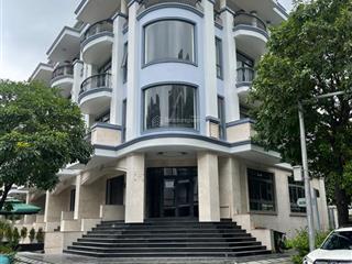 Cho thuê toà nhà shophouse căn góc 3 mặt tiền hầm  5t  st full nt  vạn phúc city