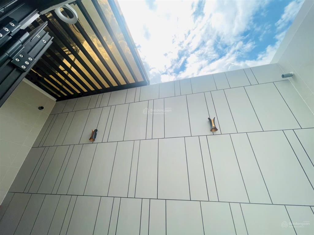 Cho thuê biệt thự mới hiện đại giáp kdc hồng long, gần vạn phúc city hiệp bình phước, thủ đức