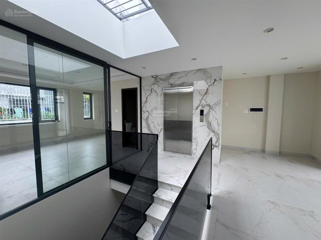Chỉ 38 triệu/tháng nhà nguyên căn 6x17 mới 100% có thang máy tại vạn phúc city, thủ đức