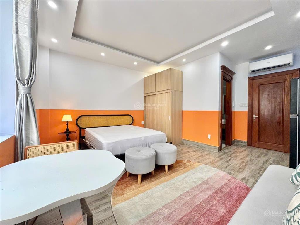 Cho thuê chdv 30m2 full nội thất vào ở ngay chỉ 6,5tr/tháng tại vạn phúc city