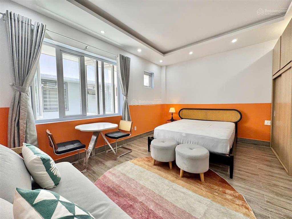 Cho thuê chdv 30m2 full nội thất vào ở ngay chỉ 6,5tr/tháng tại vạn phúc city