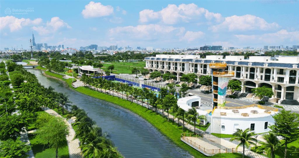 Cho thuê chdv 30m2 full nội thất vào ở ngay chỉ 6,5tr/tháng tại vạn phúc city