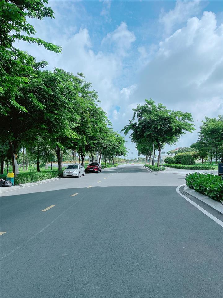 Cho thuê chdv 30m2 full nội thất vào ở ngay chỉ 6,5tr/tháng tại vạn phúc city