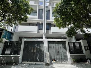 Cho thuê nhà nguyên căn 5x22m, hầm 4 tầng không thang máy giá chỉ 30tr/tháng tại vạn phúc city