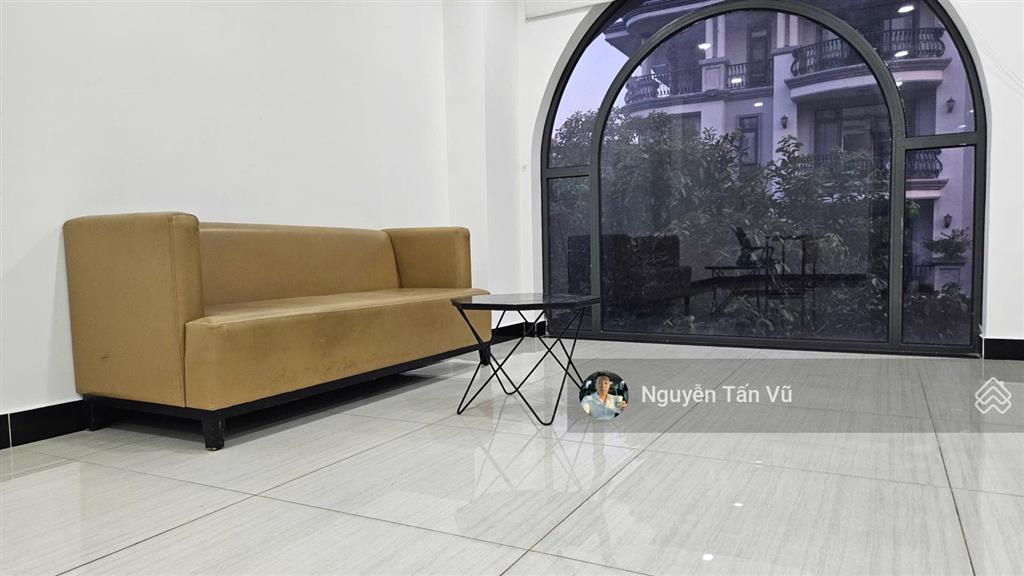 Văn phòng 100m² full nội thất chỉ 15 triệu/tháng vạn phúc city