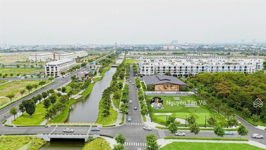 Cho thuê tòa nhà, căn góc 2 mặt tiền 1200m2 giá 150 triệu/tháng tại vạn phúc city