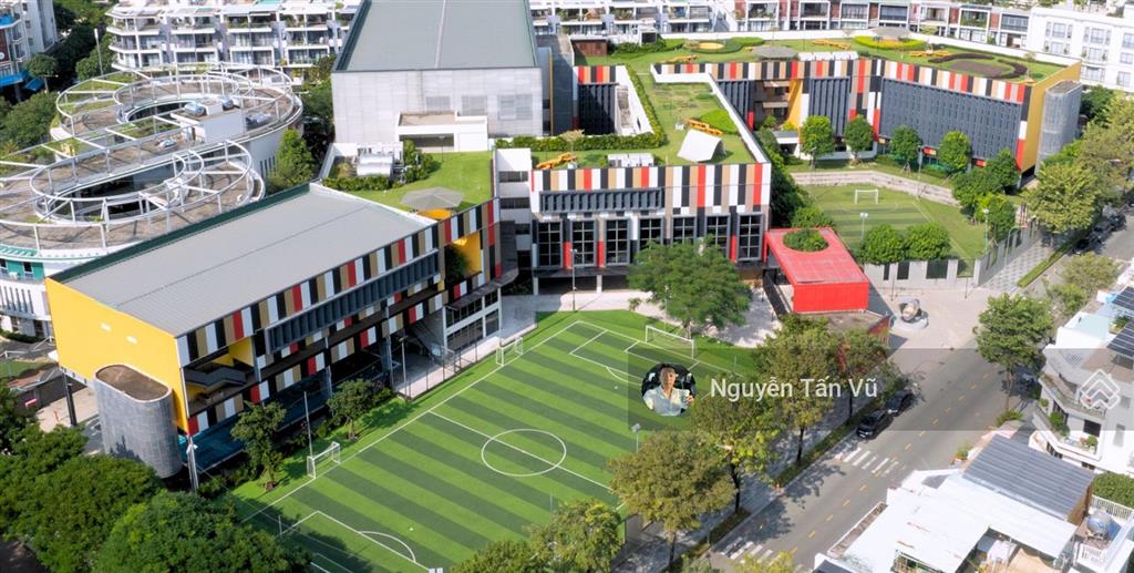 Cho thuê tòa nhà, căn góc 2 mặt tiền 1200m2 giá 150 triệu/tháng tại vạn phúc city